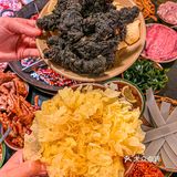 重庆🆘土著N刷的市井梯坎火锅‼️烫银耳绝了