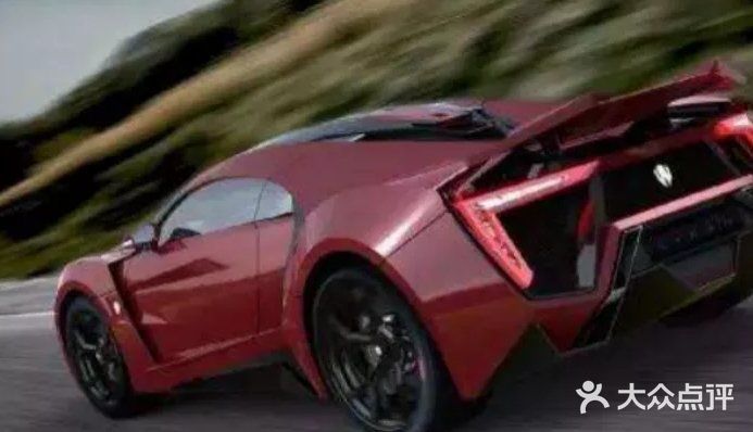 一车一世界，问价哭半宿， 世界顶级跑车莱肯