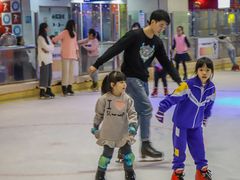 -正佳冰河湾真冰滑冰场