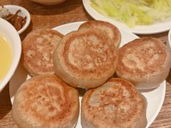 -清真吴记门钉肉饼·喜多利