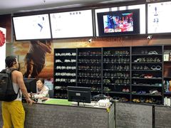 -魔岩攀登(南京东路店)