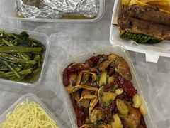 -呷呷好龙虾·湖南常德钵子菜·湘菜(公明天虹总店)