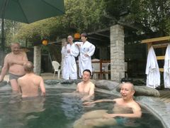 -花水湾第一村温泉大酒店