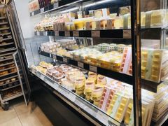 -罗森尼娜(德思勤店)
