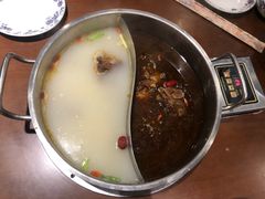 -亿诣蝎府炸酱面羊蝎子火锅(酷车小镇店)