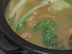 -菌之家·专业纯野生菌火锅·特色炒菌