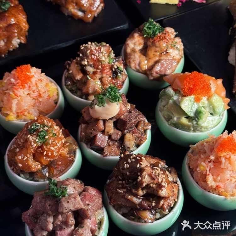 北京还是太超前了,我居然吃到了麻婆豆腐寿司!