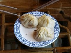 -笑来喜馄饨小笼工坊店(湖滨街店)