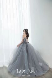 -Lady  Jane高端婚纱礼服馆