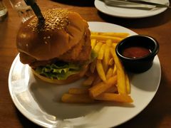 藤椒双鸡堡-BIGHOUSE·大房子电影主题融合餐厅(盐河巷店)