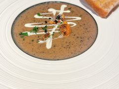 黑松露奶油蘑菇汤-IL TEATRO 精品意大利餐厅