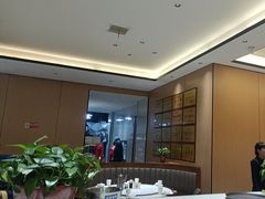 -梅利汴京烤鸭•开封豫菜地标店(东大街店)