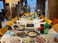 -玩坞轰趴馆·户外团建聚会主题生日派对馆(世豪广场店)