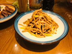 -秦唐一号西安菜馆(钟楼店)