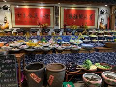 自助取餐区-百味地锅鸡(财校分店)