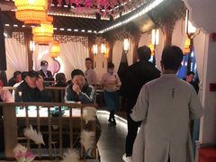 -荷塘秋月·本帮江浙菜(国权路店)