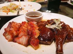 烧鹅拼叉烧-猪肉婆私房菜(容桂总店)