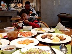 -大理实力希尔顿酒店•香全日制餐厅