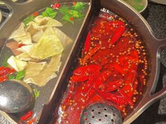 -三出山火锅(南京万象天地店)