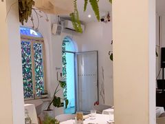 -春树下·树屋花房西餐厅(罍街AS1980店)