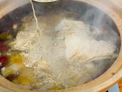 -威邵鸡煲(西华路总店)