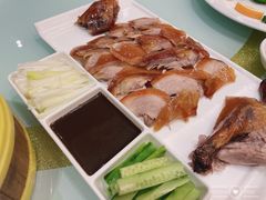 酥不腻烤鸭-金三杯酒家(泉城路店)
