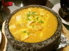 石锅焖豆腐-东方红酒楼·宴会厅