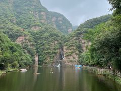 -龙潭大峡谷