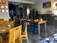 -包整·丝娃娃(一览甲秀楼风景店)