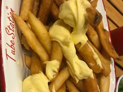 特色薯条配奶酪酱-Tubestation站点比萨(五道营店)