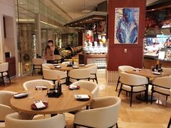 -怡咖啡海鲜自助餐厅(浦东香格里拉店)