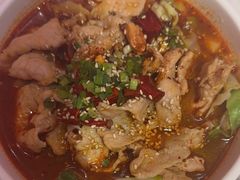 -渝是乎酸菜鱼·川渝小炒(新世界百货望京店)
