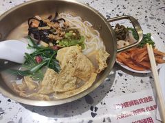 -雙冲柳州螺蛳粉&酸嘢&桂林米粉(簋街店)