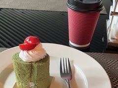 -筠咖啡西餐厅(上海国展宝龙丽筠酒店)