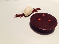 -AZUR聚(香格里拉饭店)