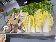 -红鼎豆捞·非遗鲍皇汤火锅(宝丰路店)