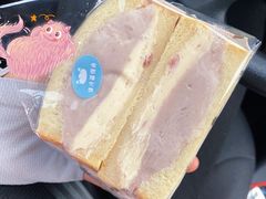 -沁屋面包店(人民东路店)