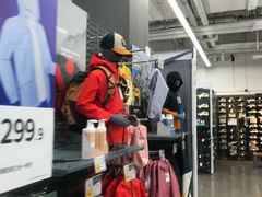 -迪卡侬(苗岭路店)