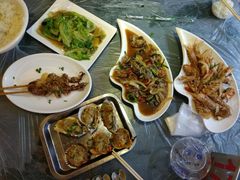 -覃记海鲜美食餐厅