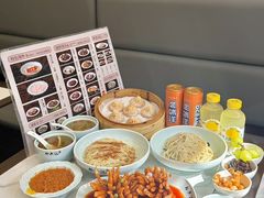 -裕兴记•蟹黄面馆(人民广场店)