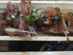 -胡须哥网红竹筒菜