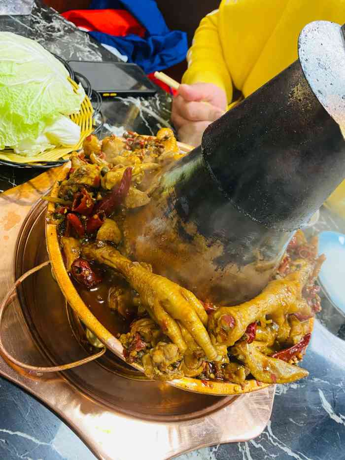 地点在小区的外围大舞台那个店太火了排不上来的这