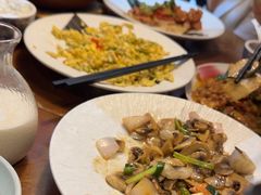 -雀舞云南菜(天津天河城购物中心店)