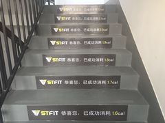 -FEELINGME乐刻私教馆·健身(朗悦居店)
