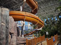 -中家鑫园温泉酒店鑫悦汤泉