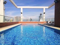 -香港华美达海景酒店