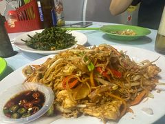 -明记烧鱼美味店