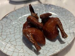 脆皮妙龄鸽-新荣记(新源南路店)