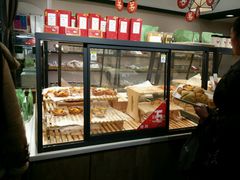 面包甜点陈列柜-仟吉KenGee(国贸360店)