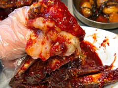 -草家酱蟹炭火烤肉店(珲春南路一店)